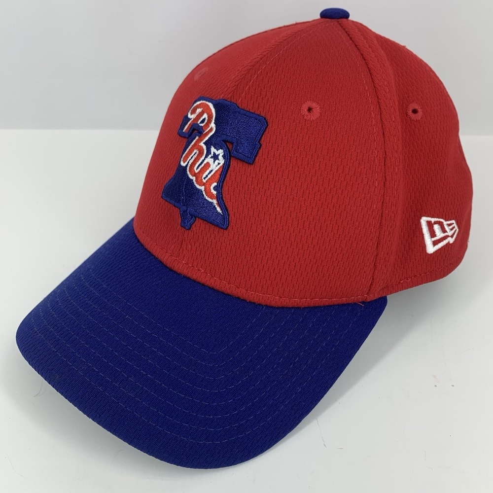 Philadelphia Phillies Hat MLB New Era 39THIRTY Small Medium Red Baseball Cap